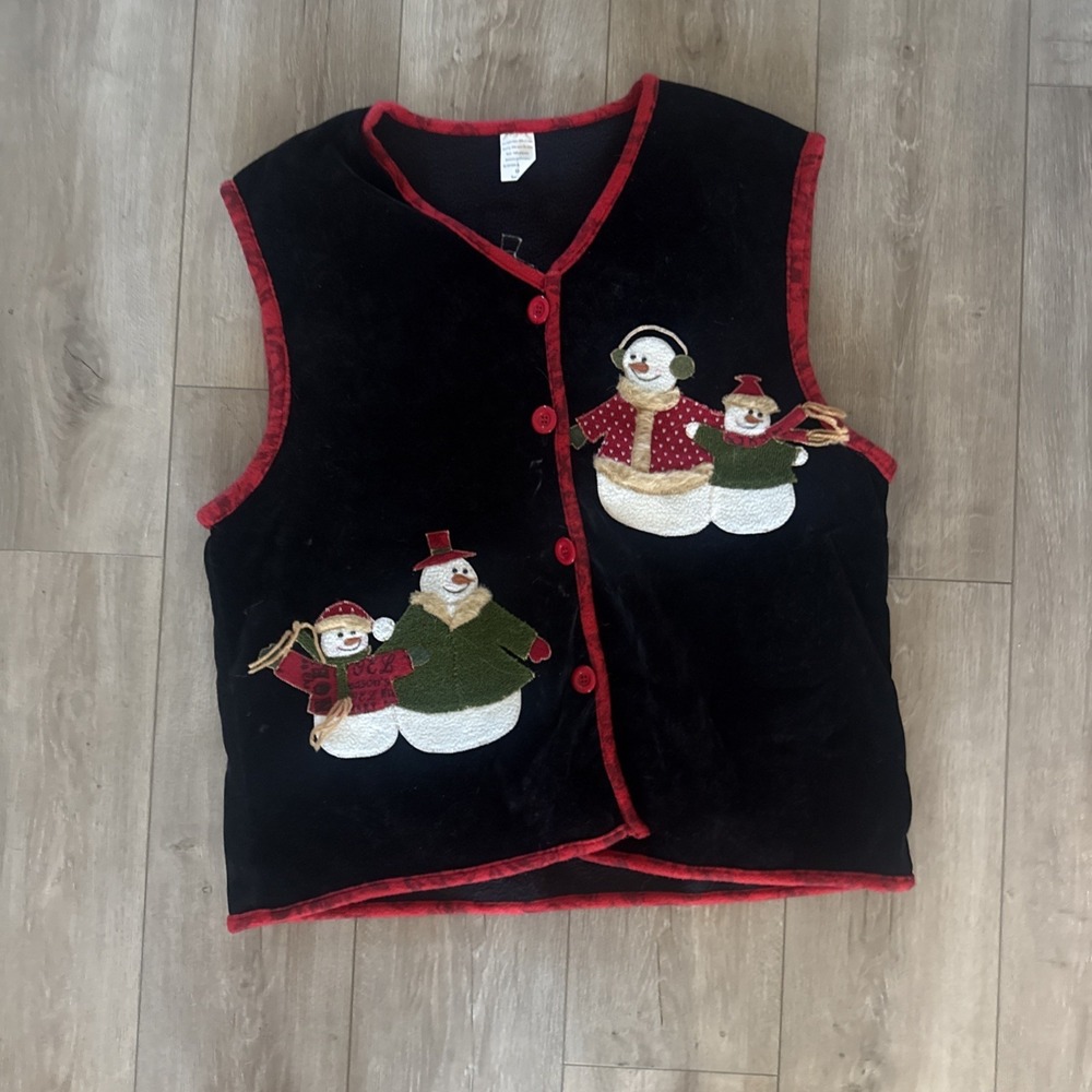 Vintage‎ Womens Size XXL Black Velvet Vest with Embroidered Snowman